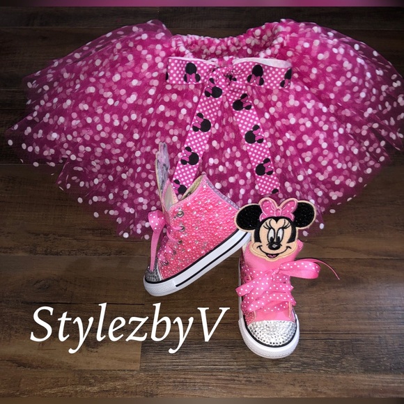 custom minnie mouse shoes